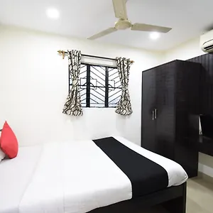 Nest International 3*