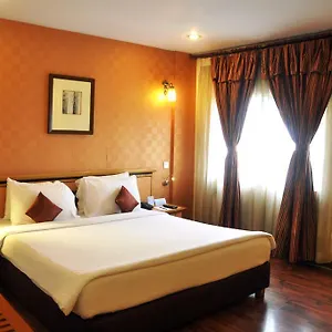 Hotel Indismart 3*