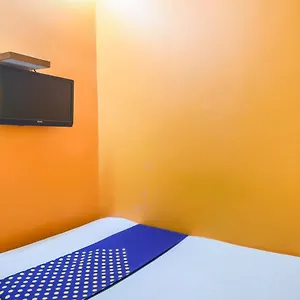 Hotel Spot On 69078 New Maa Tara