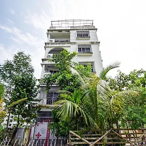 Super O J M T Upasana Hotel