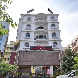 Hotel Kolkata 2*