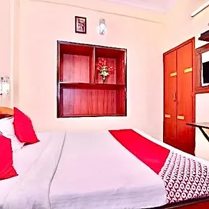Maya Palace Guest house *