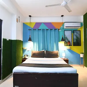 O Avenue Hotel 4*