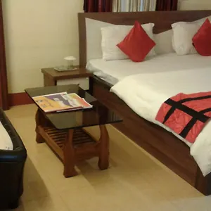 Prabhu Niketan 2*