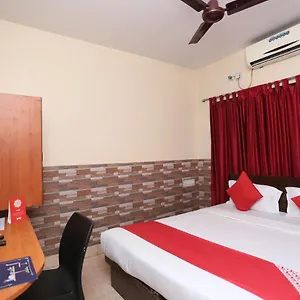 Hotel Oyo 14632 Himalaya 3*