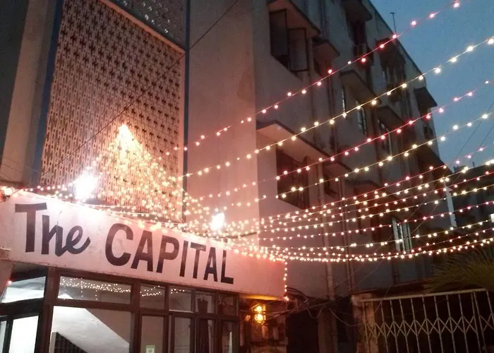 Capital Pensión Calcuta foto