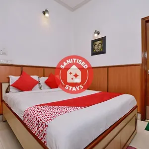 Apartment Oyo 3436 Shree Utsav Palace Kolkata