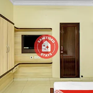 Hotel Oyo Flagship 84655 S S