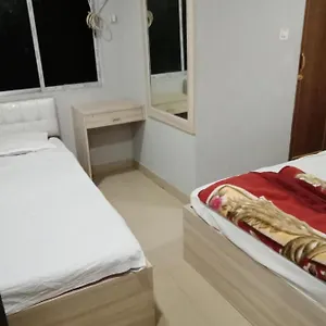 Deluxe Guest House Kolkata