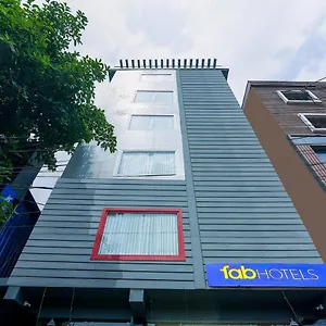 Fabhotel Clive Regency Lovelock - Nr Kolkata Airport Hotel