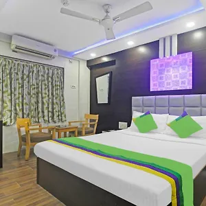 Hotel Treebo Mangalam