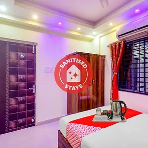 Hotel Oyo 92945 The Rs