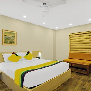 Itsy Transit Express Hotel 3*