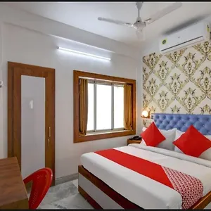 Guest house Diamond Plaza *