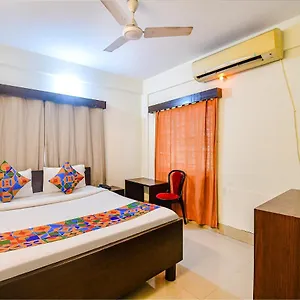 Hotel Fabhotel Nayak Palace Kolkata