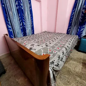 Holiday Villa *
