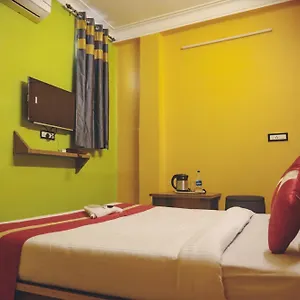 Star Vip-inn Airport Konukevi *