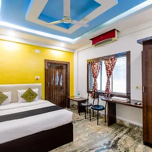 Puja Residency Guest house 3*
