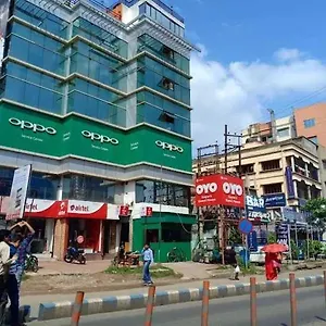 O M.g. Hotel Kolkata