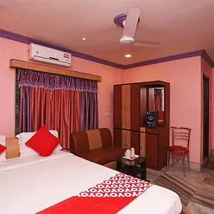 Rainbow Hotel 3*