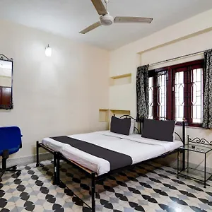 Oyo Simplex Behala 3* Kolkata