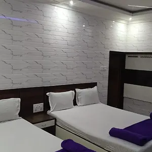 Hotel Taiba International - Near New Market & Sudder Street 5*
