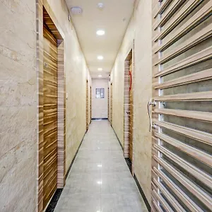 Super Townhouse Oak Shubhham Regency 4*