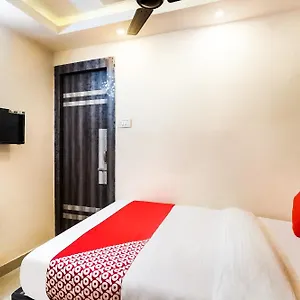 O Kuber Residency Near Birla Mandir Kolkata