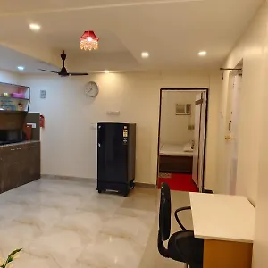 Rose Premium Managed By Airways Apartment *
