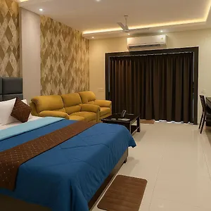 Apartment Luxarious New Town, Rajarhat ,Kolkata Airport & Cc2, One Room Apartment