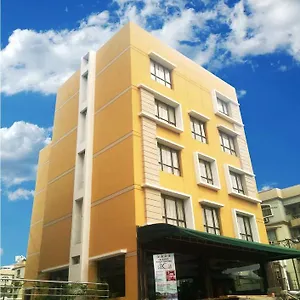 Guest house The Circle Club *