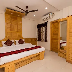 Hotel Oyo 7186 South 3*