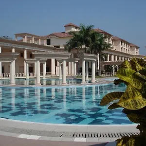 The Land Country Club Residency 4* Kolkata