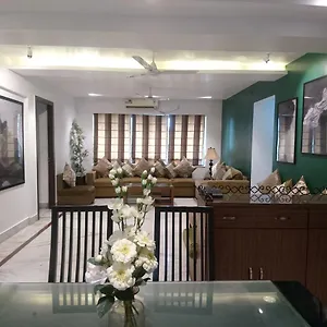 Hotel Tatvam Residency 3*