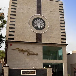 Hotel Mayur Residency 3*