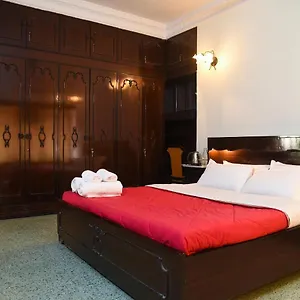 Homestay|ballygunge|wifi| 2*