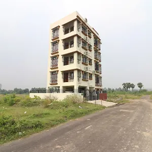 Hotel Oyo 22042 Executive 2*