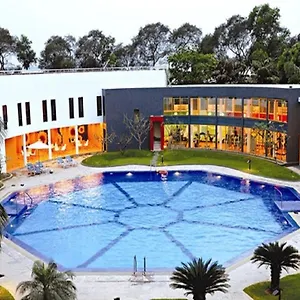 Club Verde Vista 3* Kolkata
