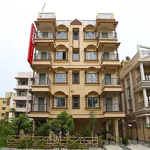 Oyo Flagship 4102 Guru Kripa 호텔 콜카타